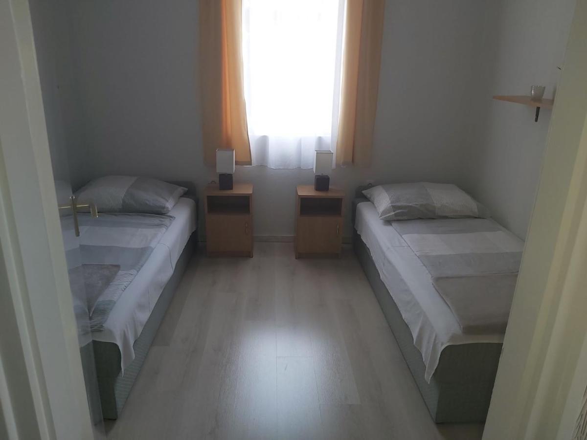 Apartmanhaz Horvath Balatonboglar Luaran gambar