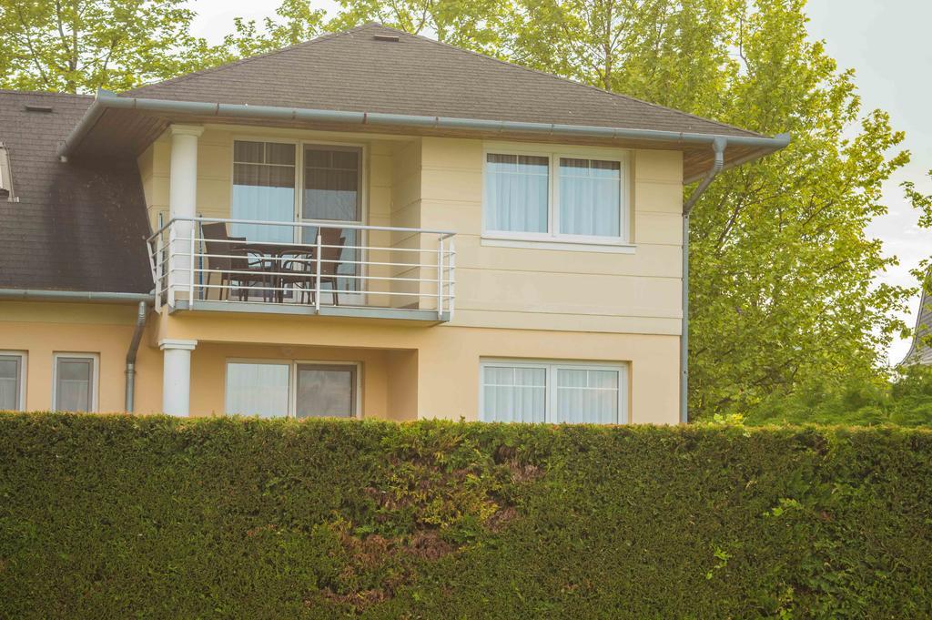 Apartmanhaz Horvath Balatonboglar Luaran gambar